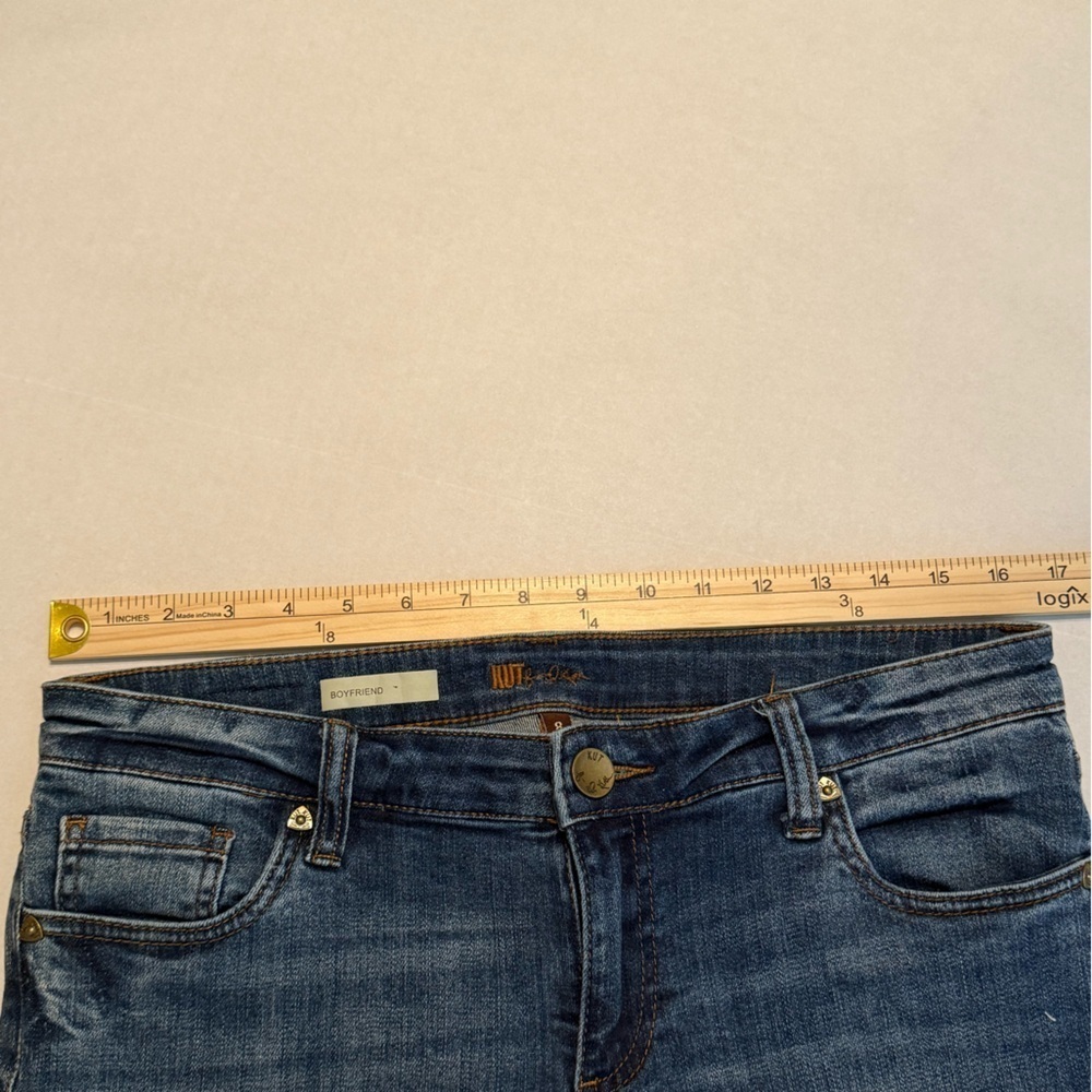 Kut From The Kloth Catherine Boyfriend Distressed Mid-rise Blue Jeans Size 8 - Picture 3 of 10
